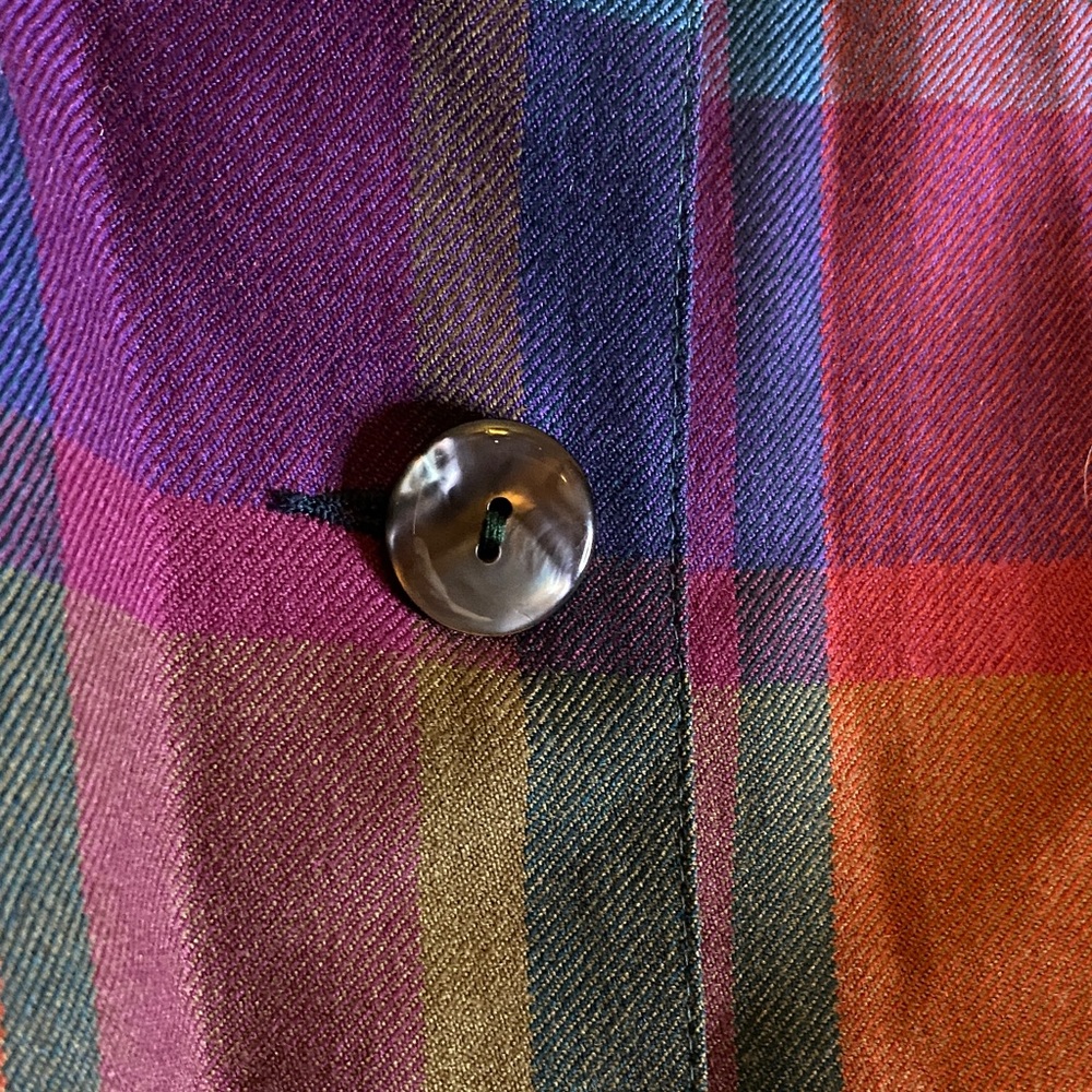 Elegant Multicolor Plaid Cape - Picture 3 of 6